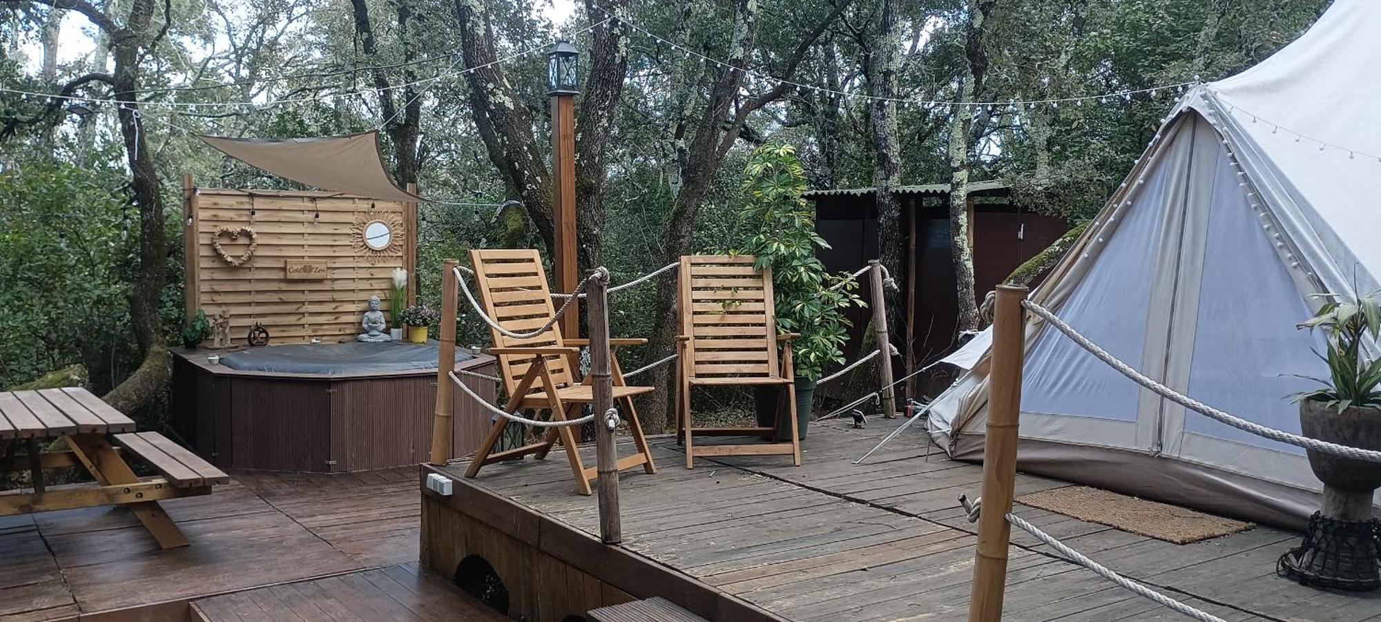Evasion En Pleine Nature, Tipi Insolite Et Jacuzzi Au Pont Du Gard ! Vers Pont du Gard Bagian luar foto