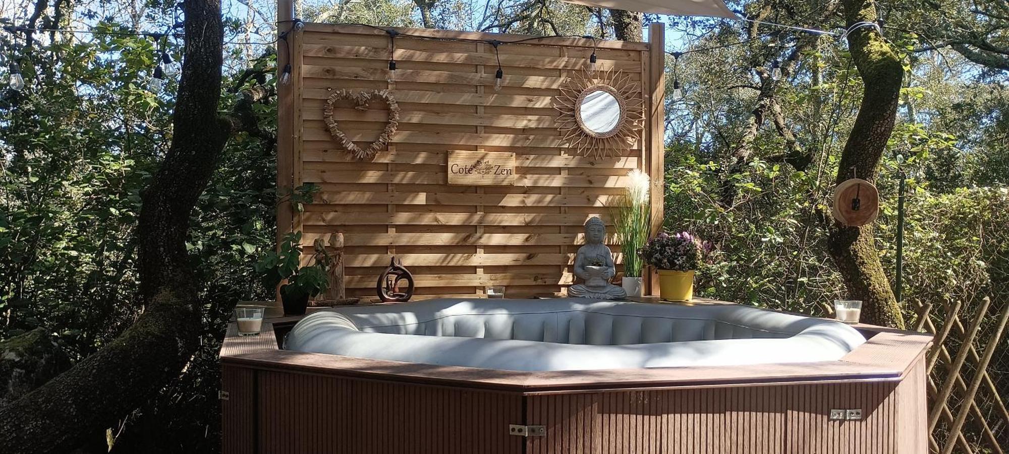Evasion En Pleine Nature, Tipi Insolite Et Jacuzzi Au Pont Du Gard ! Vers Pont du Gard Bagian luar foto